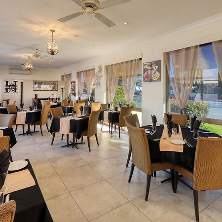Silver Haven Motor Inn Брокен-Гілл Екстер'єр фото